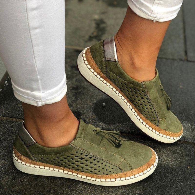"Ademende orthopedische instapschoenen met ergonomische pasvorm en schokabsorberende binnenzool voor dames."