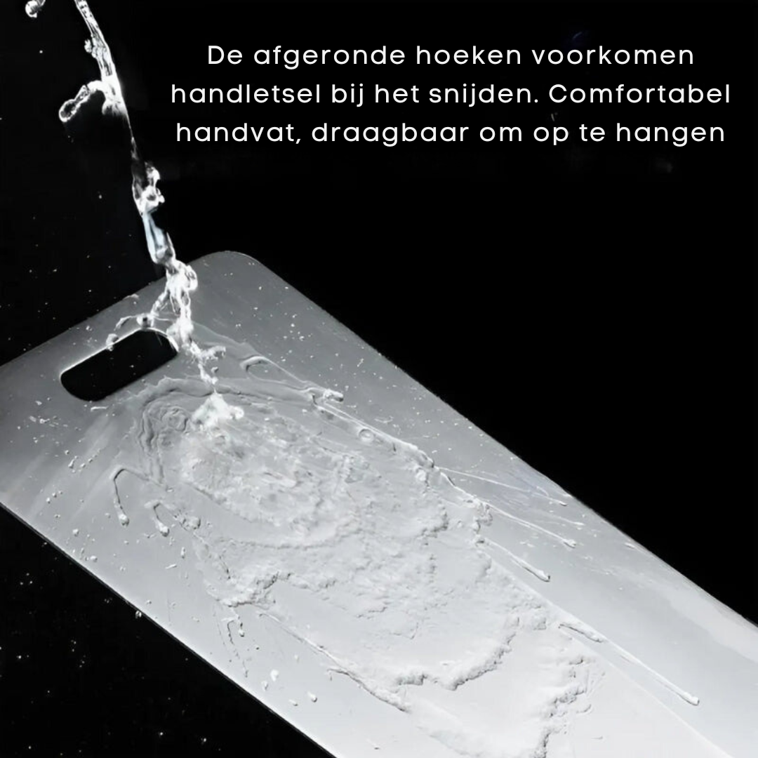 "Antibacteriële RVS snijplank met ergonomisch handvat, roestvrij en hygiënisch, ideaal voor elke moderne keuken."