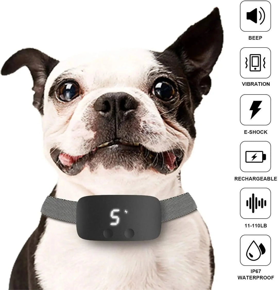 "Automatische anti-blaffende hondenhalsband, verstelbaar, waterdicht IP67, oplaadbaar, zwart-witte nylon band."