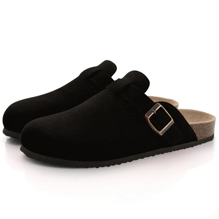 "Beige suède orthopedische kurk slippers voor dames met verstelbare gesp, biedt comfort en stijlvolle pasvorm."
