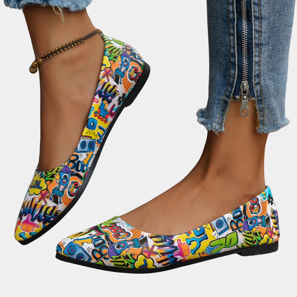 Blauwe platte damesschoenen, modieus en comfortabel, met ademend materiaal en slip-on ontwerp, ideaal voor de zomer.