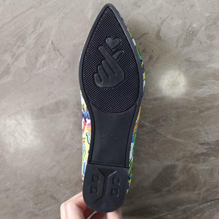 Blauwe platte damesschoenen, modieus en comfortabel, met ademend materiaal en slip-on ontwerp, ideaal voor de zomer.