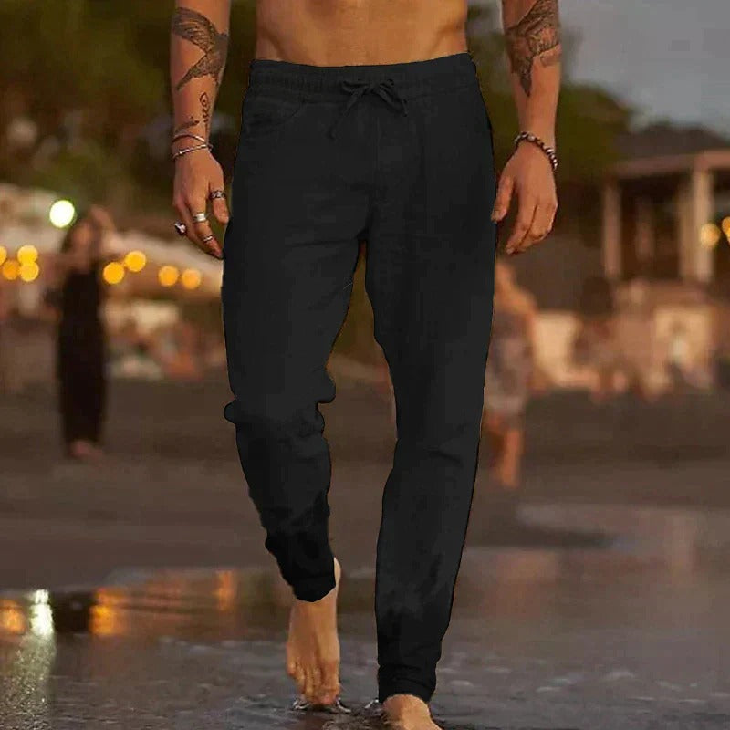 "Casual linnen broek voor heren, ademend, stijlvol, in lichte zomerkleuren, relaxed fit voor optimaal comfort."