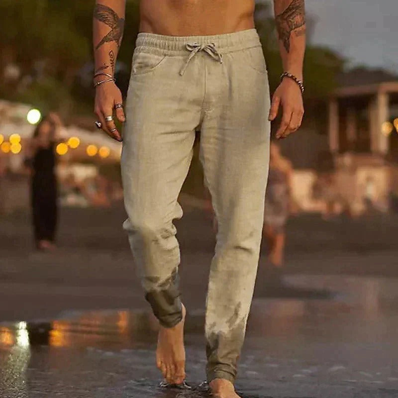 "Casual linnen broek voor heren, ademend, stijlvol, in lichte zomerkleuren, relaxed fit voor optimaal comfort."