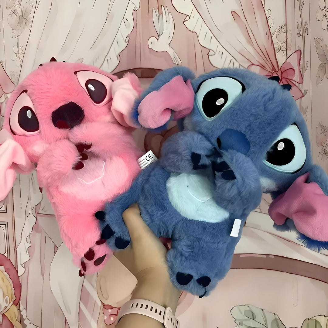 Charmante blauwe otter knuffel voor kinderen, met kalmerend ontwerp, ideaal voor rustgevende slaap en draagbaar gebruik.