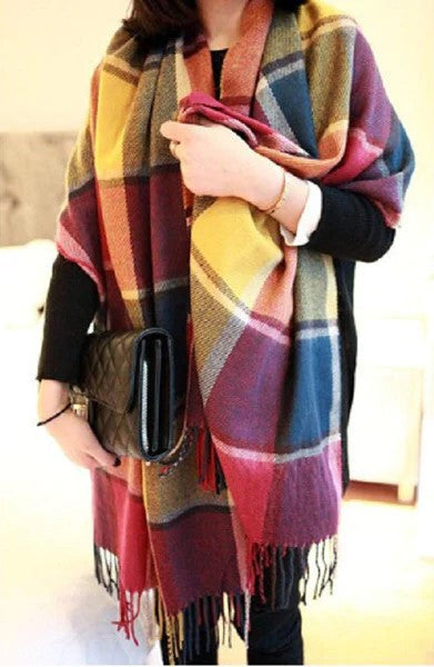 "Coleen kasjmier sjaal met ruitenpatroon in beige, 180x50 cm, modieuze en warme winteraccessoire voor dames."