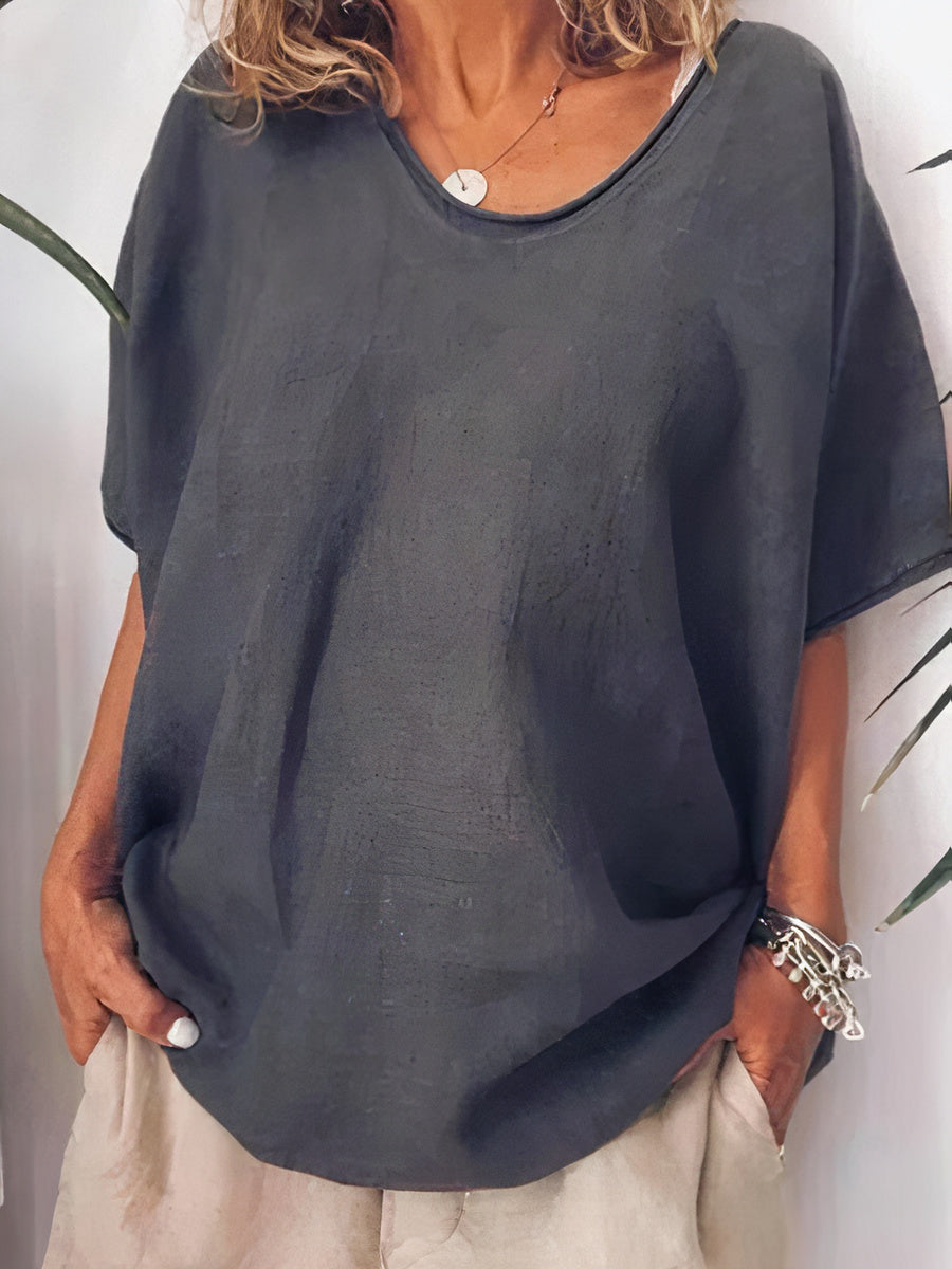 "Comfortabel oversized linnen T-shirt voor dames, ademend en chique, perfect voor casual en warme dagen, veelzijdig ontwerp."