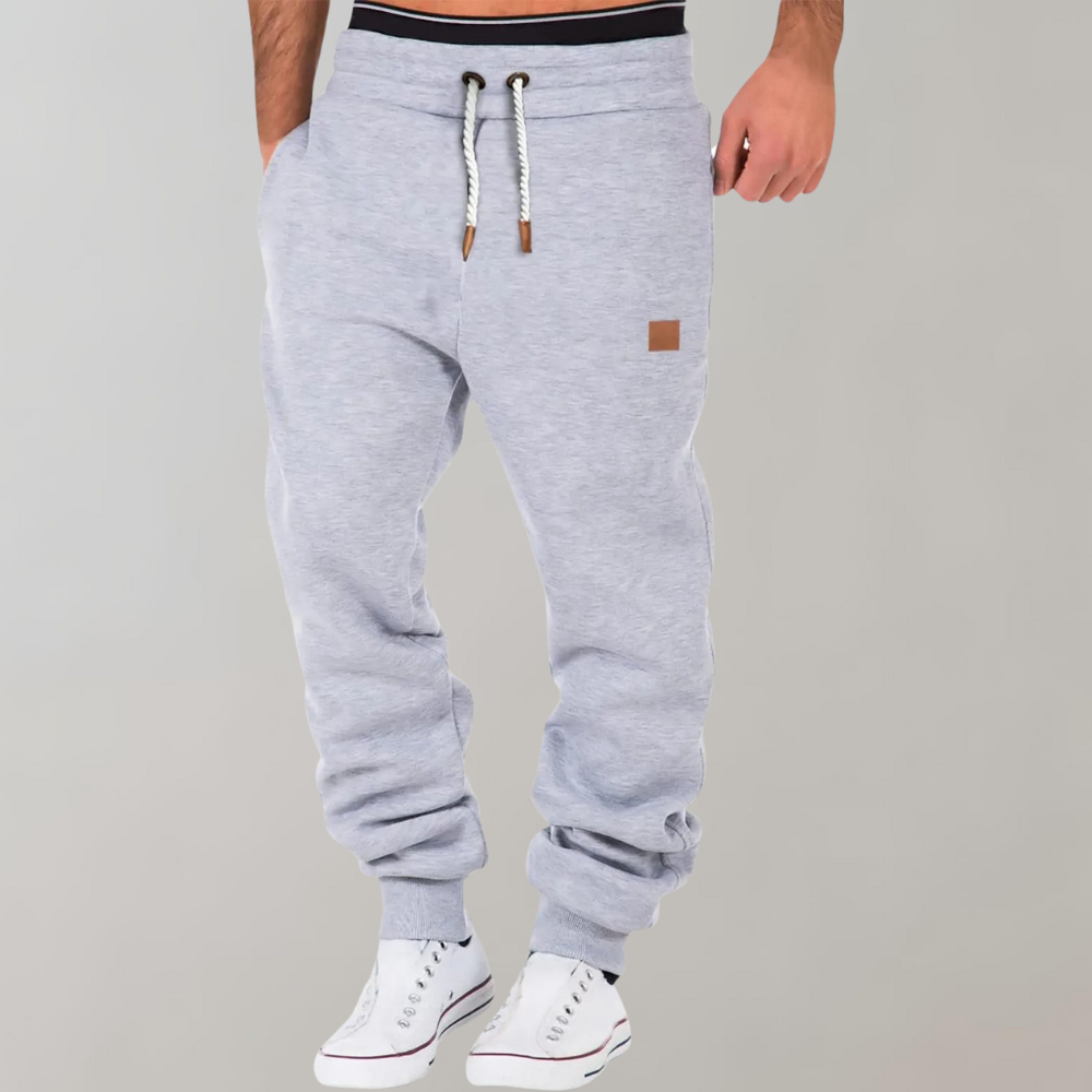 "Comfortabele Hoder baggy joggingbroek zwart, stoere uitstraling, zacht katoen, perfect voor dagelijks gebruik mannen"