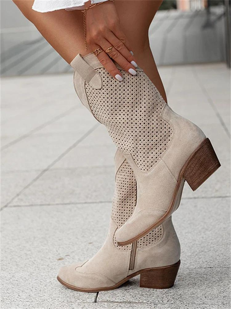 "Cowboylaarzen met western flair, ademende voering en duurzame zool in wit, zwart, khaki of bruin."