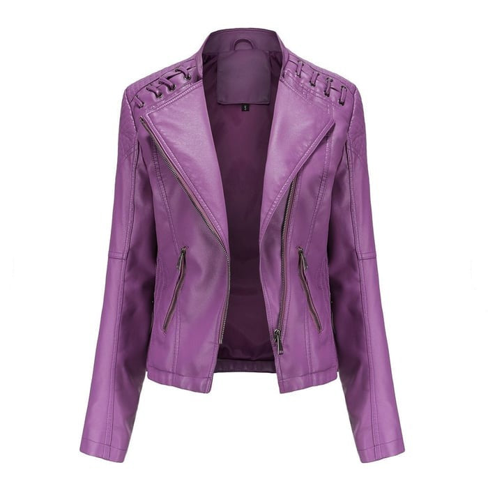 "Dames leren bikerjack in zwart met klassieke snit, tijdloos design en nikkelen ritssluiting voor elke gelegenheid"
