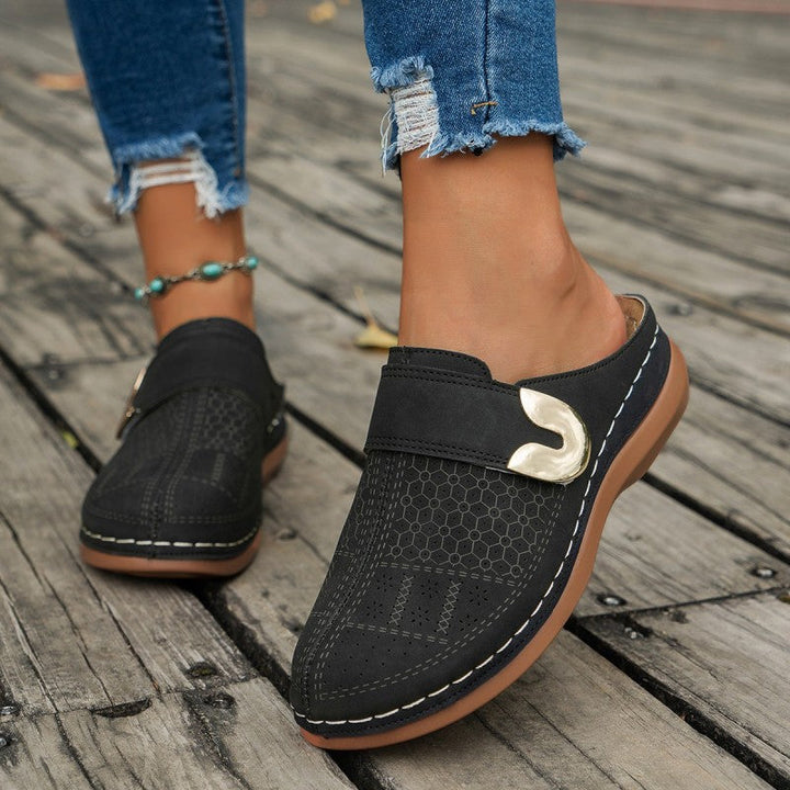 "Dames orthopedische comfortschoenen in lichtbruin, ademend en lichtgewicht, met comfortabele dempende zool."