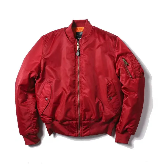 "Daphne MA-1 Bomberjack unisex, winddicht, waterafstotend, stijlvol marineblauw met geribbelde manchetten en ritssluiting."