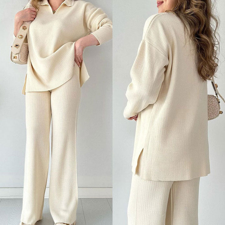 Diepblauw tweedelig loungewear set van ribstof, oversized top en wijde broek voor comfort en stijl, dameskleding.