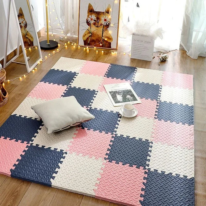 "Dikke, veilige, kleurrijke baby speelmat met patroon, ideaal voor speel- en leeromgeving. Schokabsorberend en aanpasbaar."