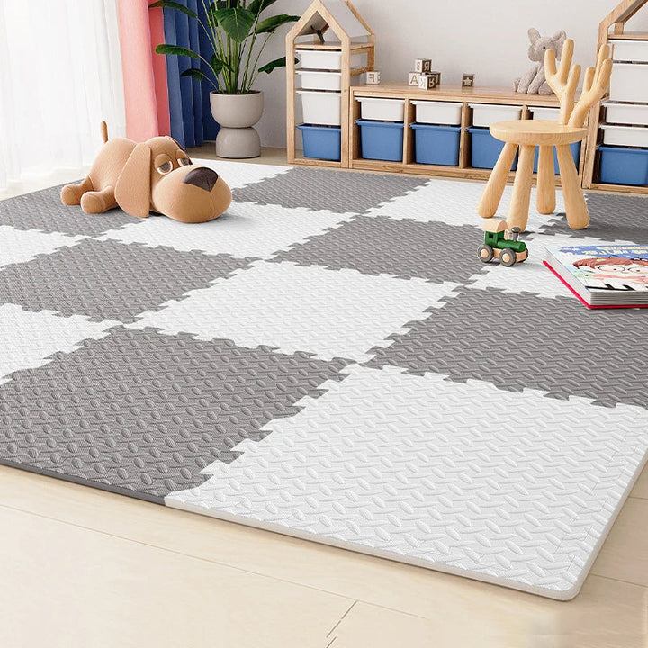 "Dikke, veilige, kleurrijke baby speelmat met patroon, ideaal voor speel- en leeromgeving. Schokabsorberend en aanpasbaar."