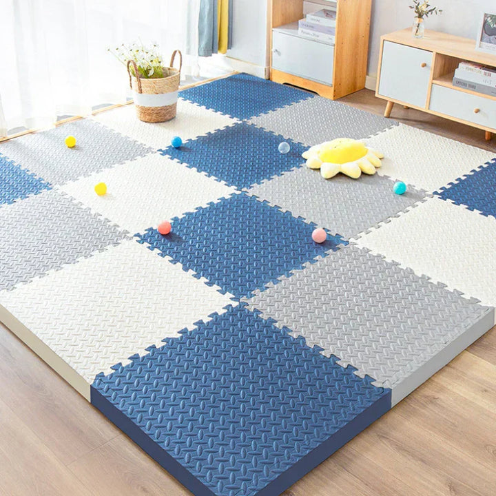 "Dikke, veilige, kleurrijke baby speelmat met patroon, ideaal voor speel- en leeromgeving. Schokabsorberend en aanpasbaar."