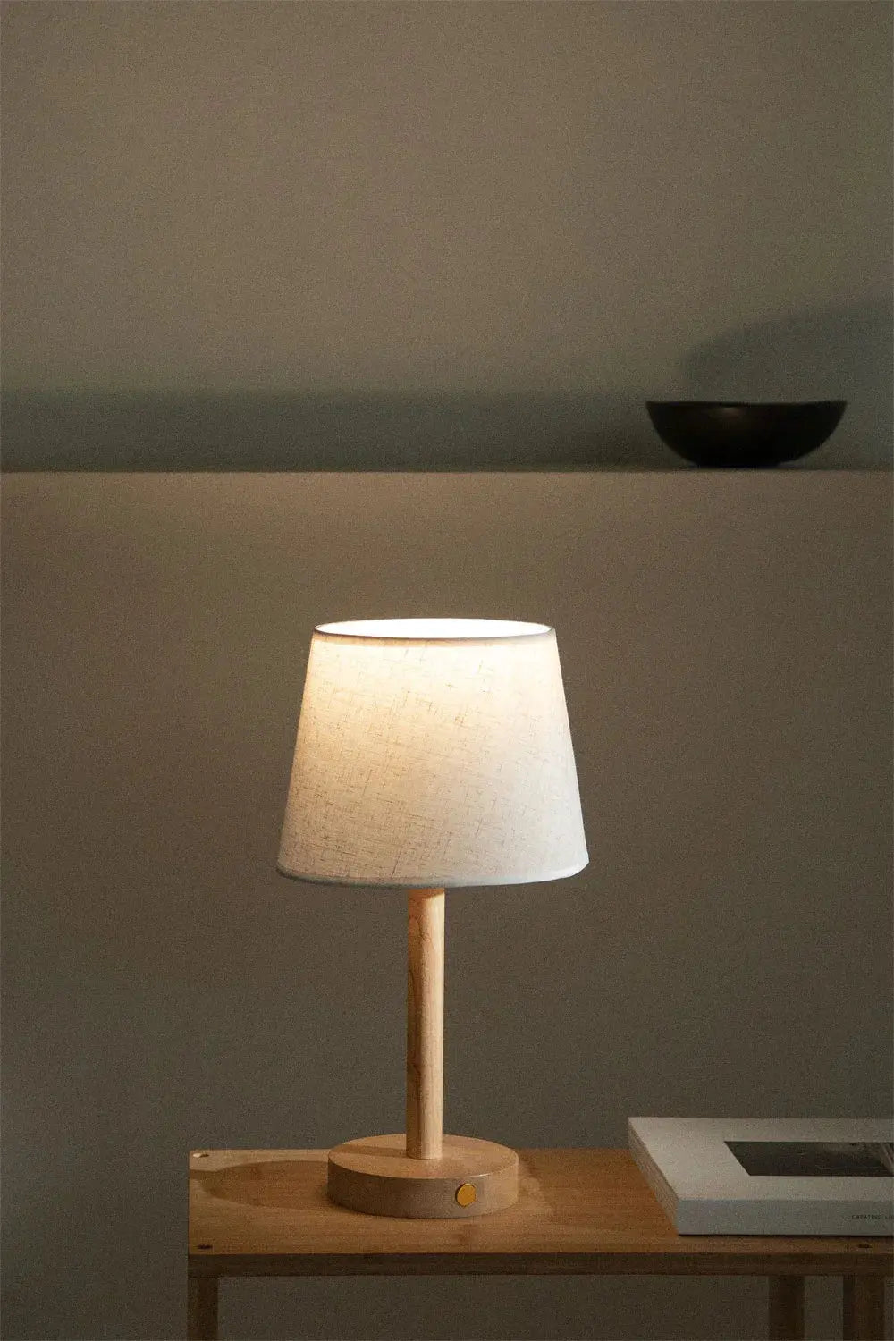 Draadloze houten LED tafellamp, elegant design, sfeervolle verlichting, USB-oplaadbaar, geschikt voor slaapkamer of woonkamer