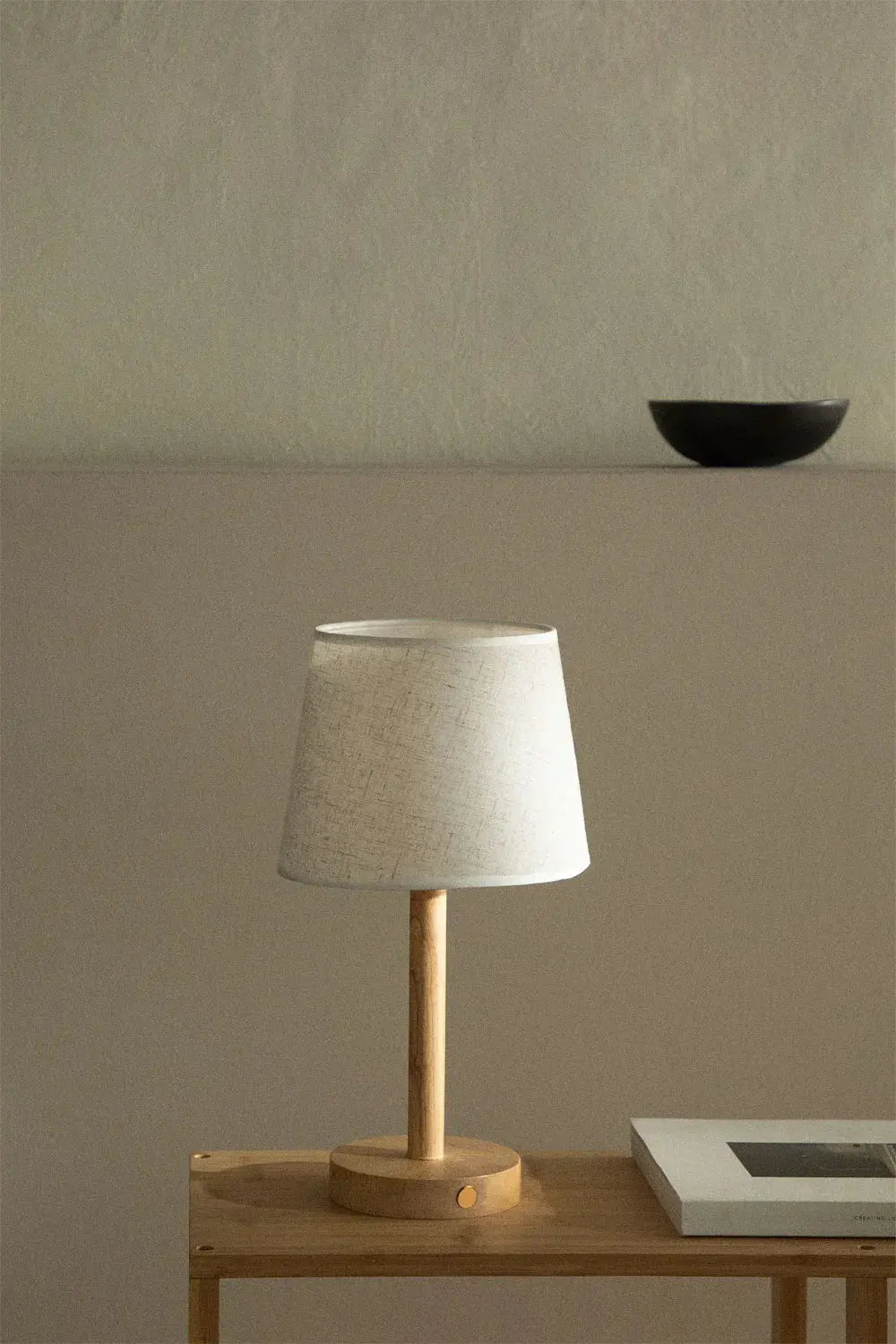 Draadloze houten LED tafellamp, elegant design, sfeervolle verlichting, USB-oplaadbaar, geschikt voor slaapkamer of woonkamer
