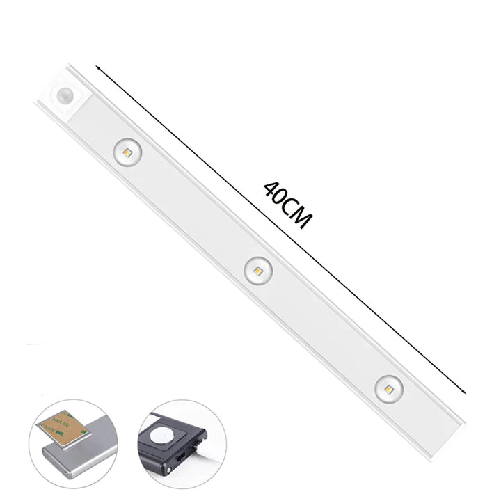 "Draadloze LED-lamp met bewegingssensor, verstelbare kleur, modern design voor tuinverlichting en sfeervolle ambiance."