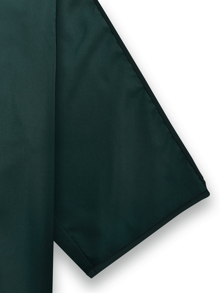 "Effen heren djellaba, licht en ademend, voor diverse gelegenheden, in bordeauxrood, groen en hemelsblauw."