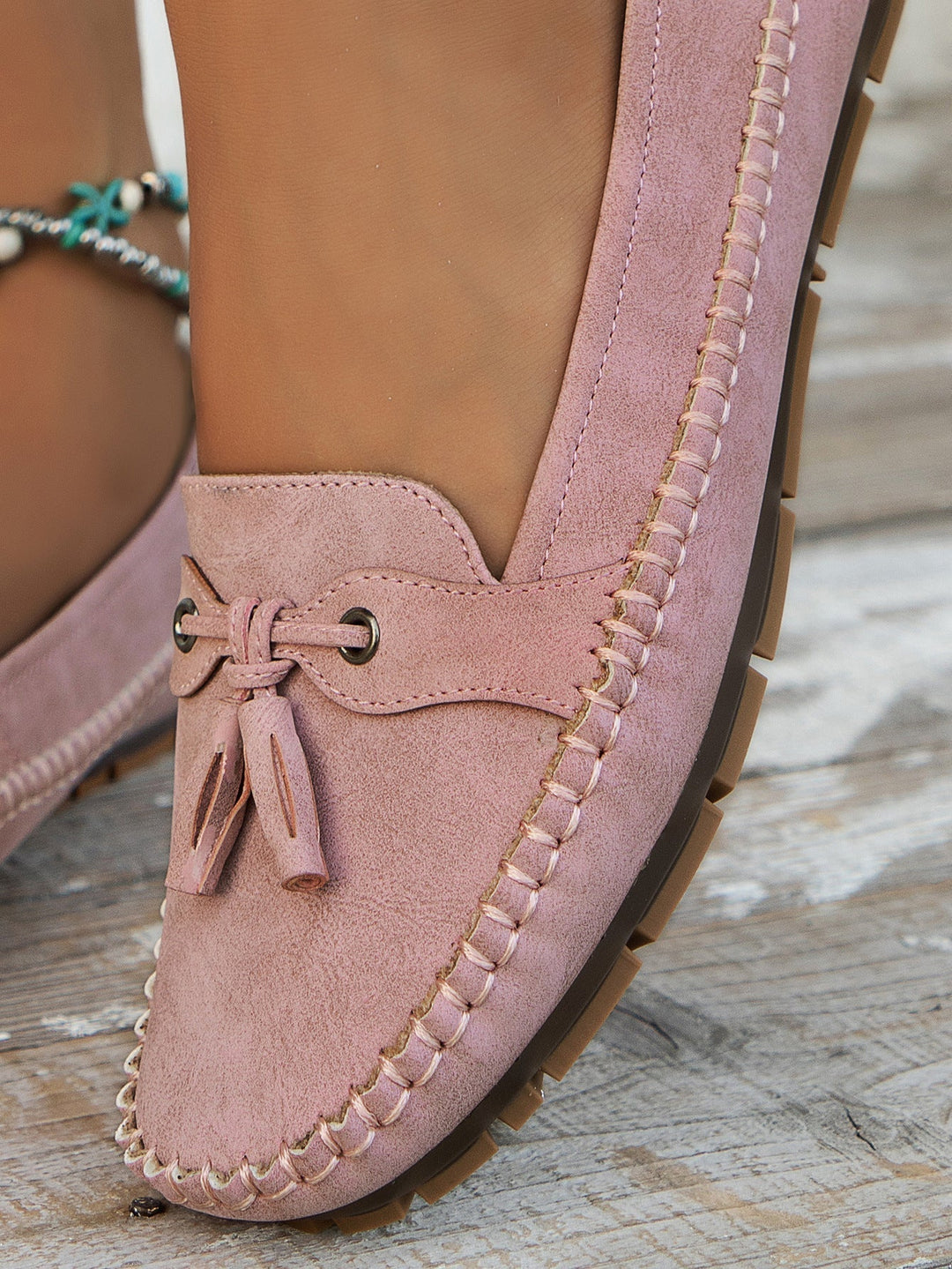 "Elegante dames loafers in lichtbruin met orthopedisch comfort en stijlvolle uitstraling, perfect voor dagelijks gebruik."