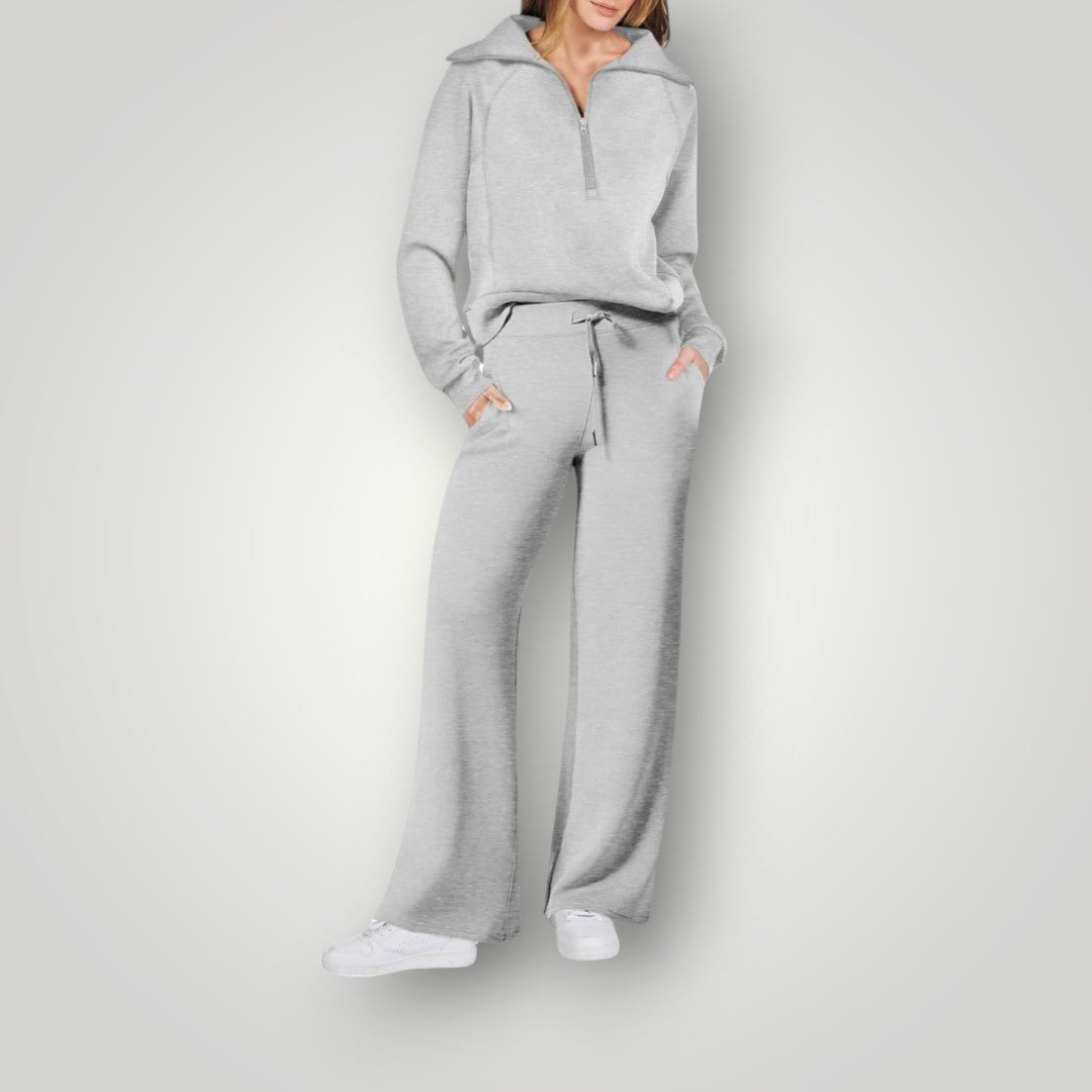 "Elegante dames loungewear set met oversized trui en joggingbroek in zachte neutrale tinten voor ultiem comfort thuis."