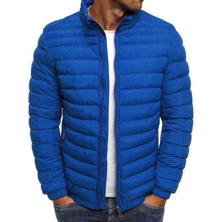 "Elegante heren donzen jas, donkerblauw, met pluche voering, perfecte isolatie voor koude dagen, luxe winterkleding"
