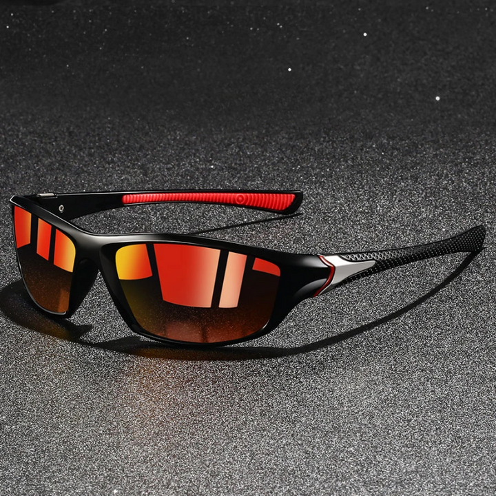 Elegante heren zonnebril met gepolariseerde UV400-lenzen en lichtgewicht metalen frame voor ultieme oogbescherming.