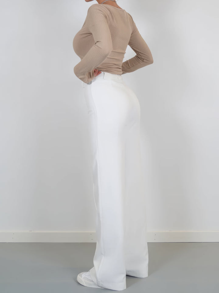 Elegante high-waist pantalon dames met rechte pijpen, zachte stretchstof, blinde ritssluiting; modieus en comfortabel.