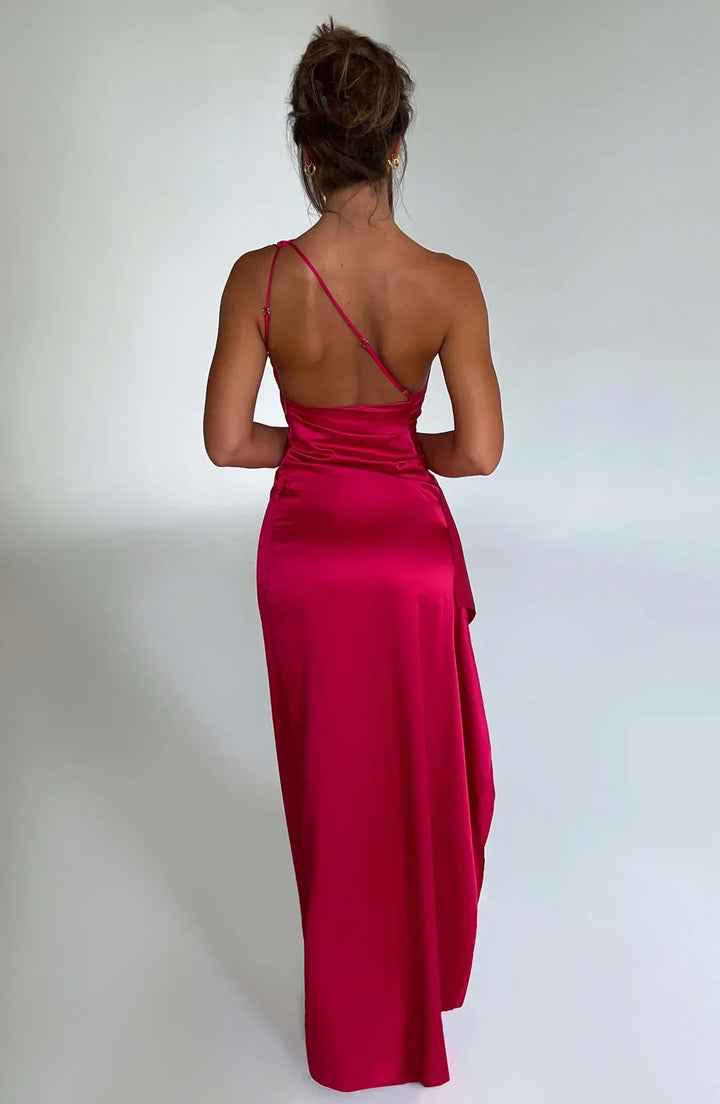 "Elegante Jaida satijnen avondjurk, rood, met asymmetrisch een-schouder ontwerp en hoge zijsplit, damesmode."