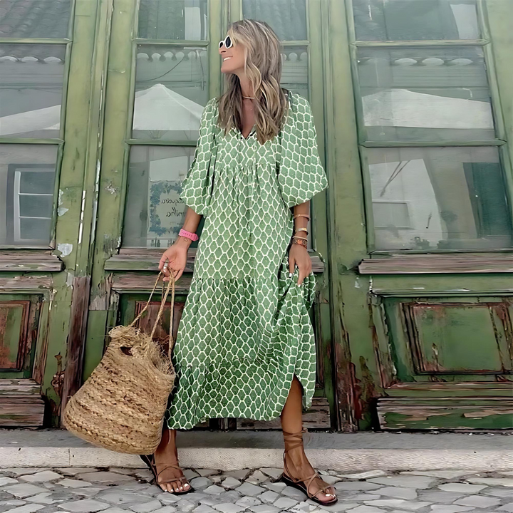 Elegante Nadine lentejurk dames, luchtig ontwerp, flatterende snit, met trendy patroon en kleurrijke accenten.