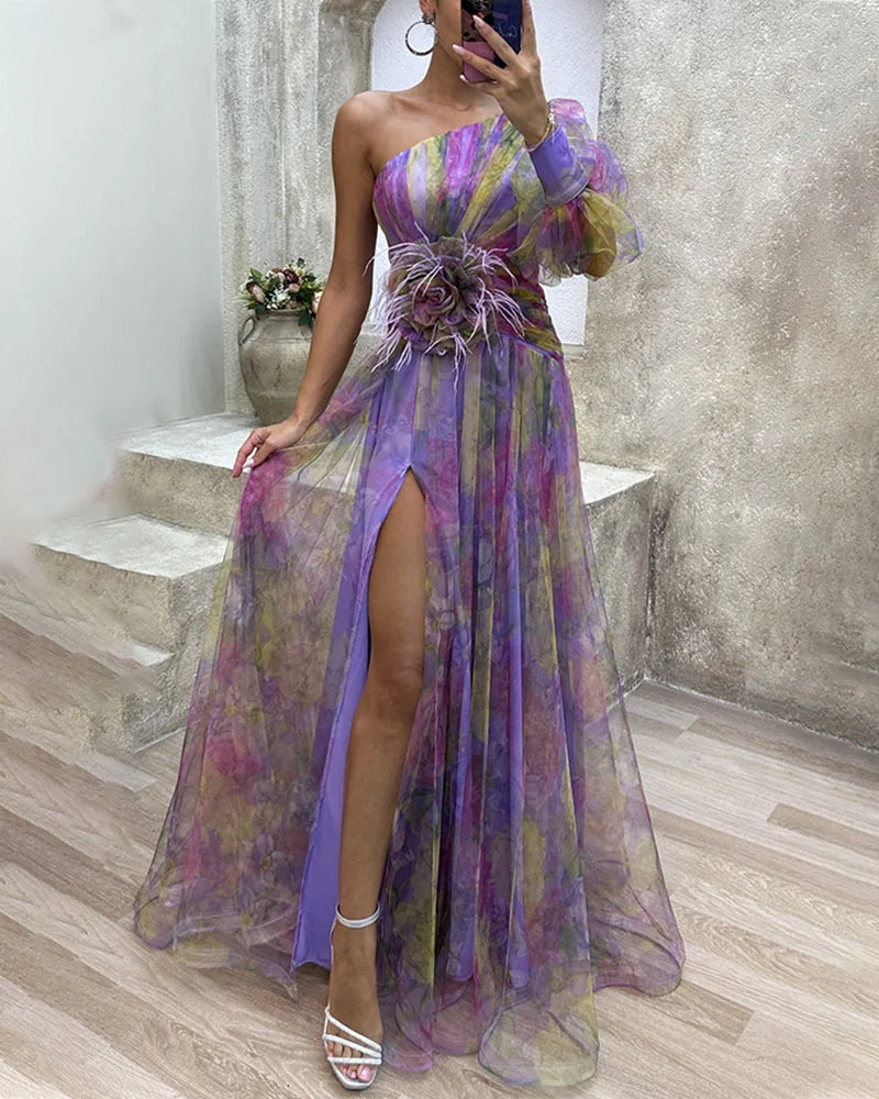 "Elegante off-shoulder feestjurk, verfijnde stijl, flatterende halslijn, perfect voor speciale gelegenheden, dameskleding"