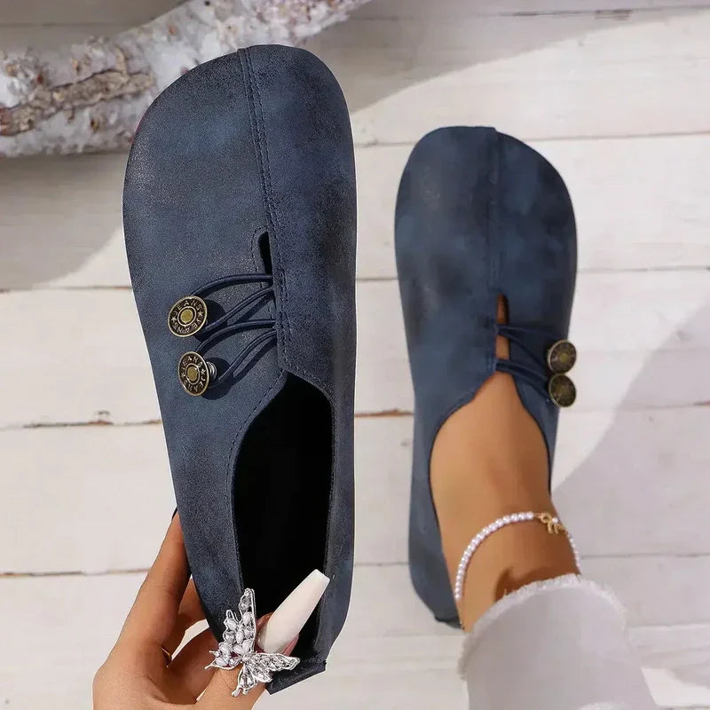"Elegante suède damesloafers, orthopedisch, zacht en stijlvol; ideale schoenen voor comfort en veelzijdigheid."
