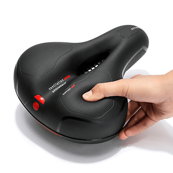 "Ergonomisch SoftRide fietszadel voor comfort, zwart kunstleer, verlicht rug- en zitbeenklachten, geschikt voor lange ritten.