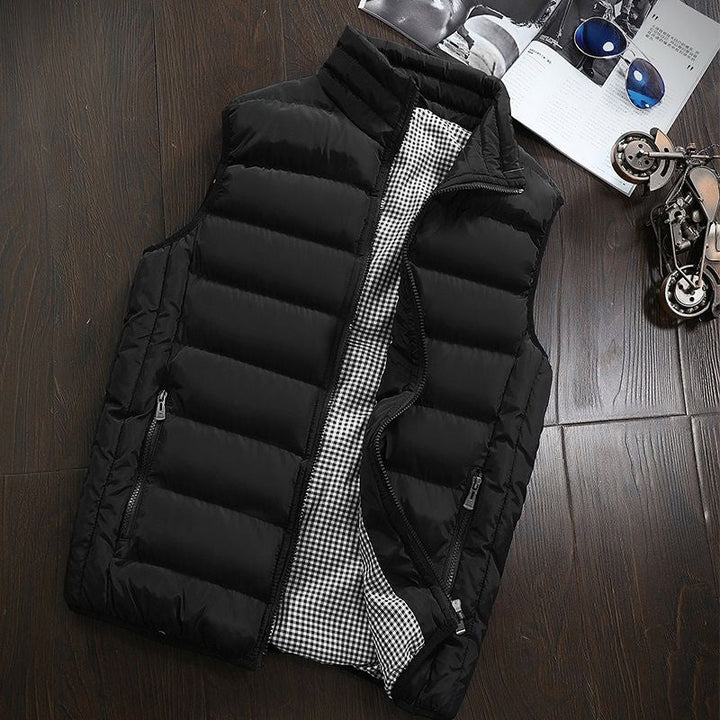 "Gevoerde waterdichte heren bodywarmer, lichtgewicht met zakken en ritssluiting, ideaal voor stijl en bescherming buiten."