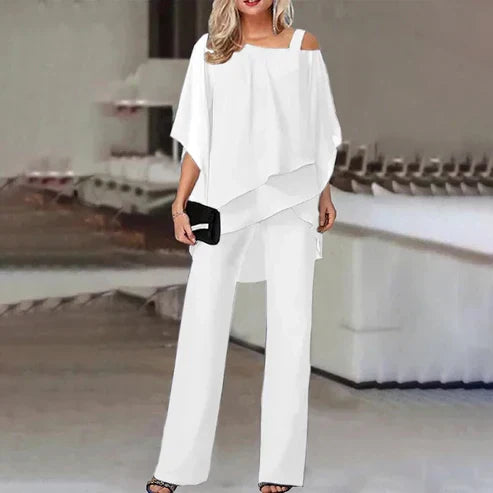 "Giuliana Set, stijlvol 2-delig damesensemble, elegant ontwerp in zachte tinten voor diverse gelegenheden, comfort en klasse.