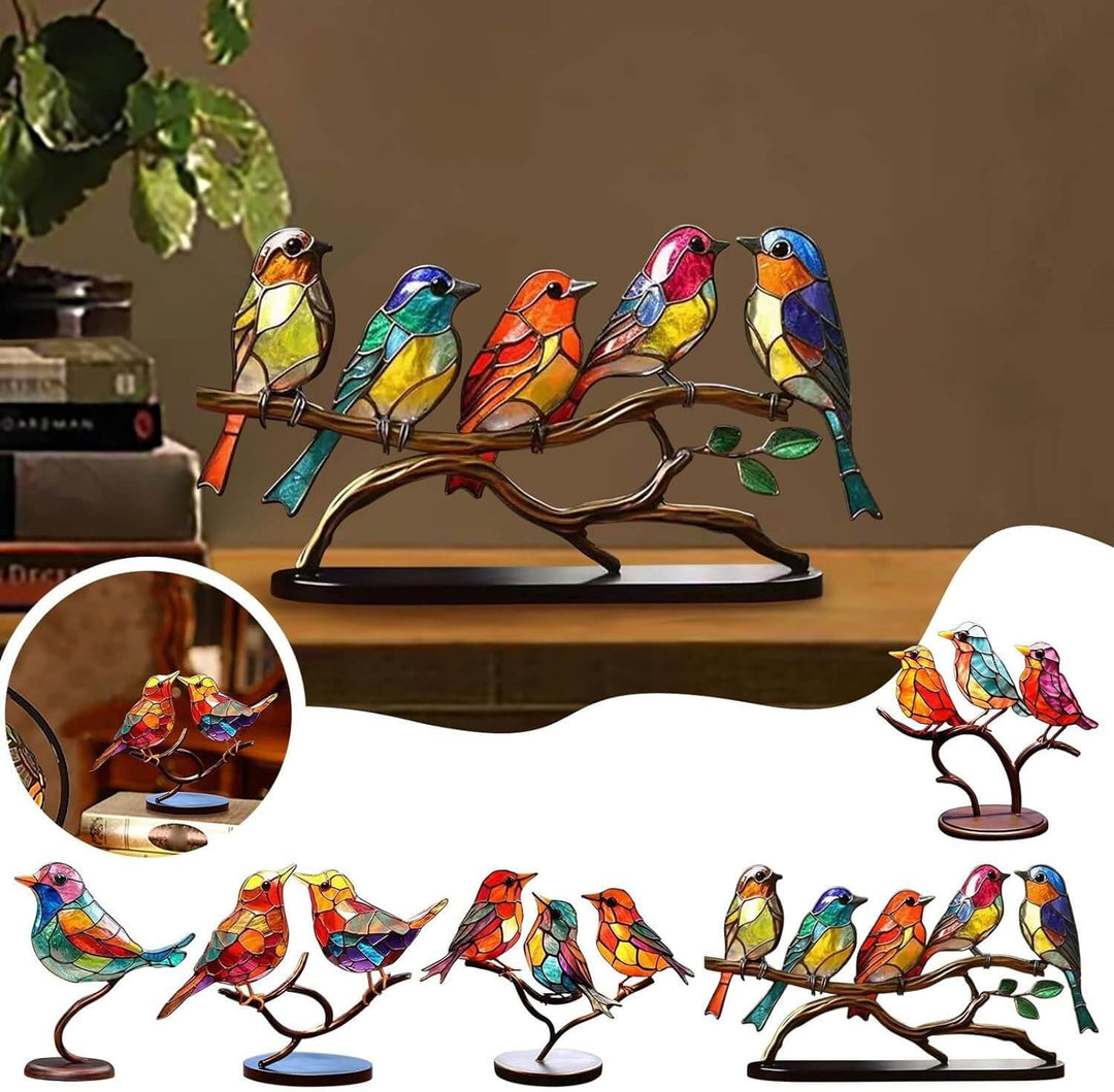 "Handgemaakt kleurrijk vogelbeeld op tak, decoratief kunstbeeld met levendige kleuren, perfect voor interieurdecoratie."