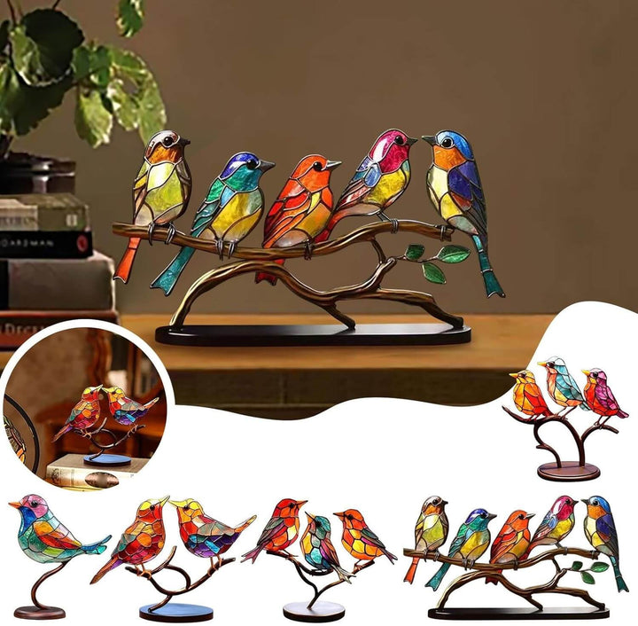 "Handgemaakt kleurrijk vogelbeeld op tak, decoratief kunstbeeld met levendige kleuren, perfect voor interieurdecoratie."