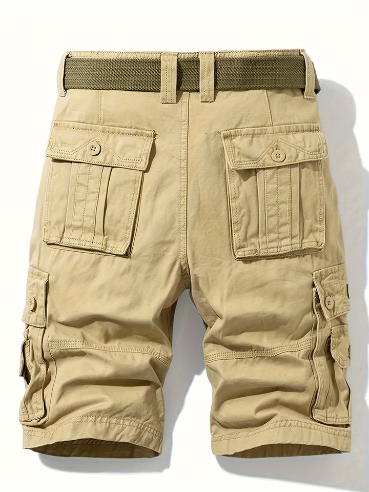 "Heren cargo shorts voorkant met klassiek design, zomers katoen, meerdere zakken, taille trekkoord voor comfort en stijl."