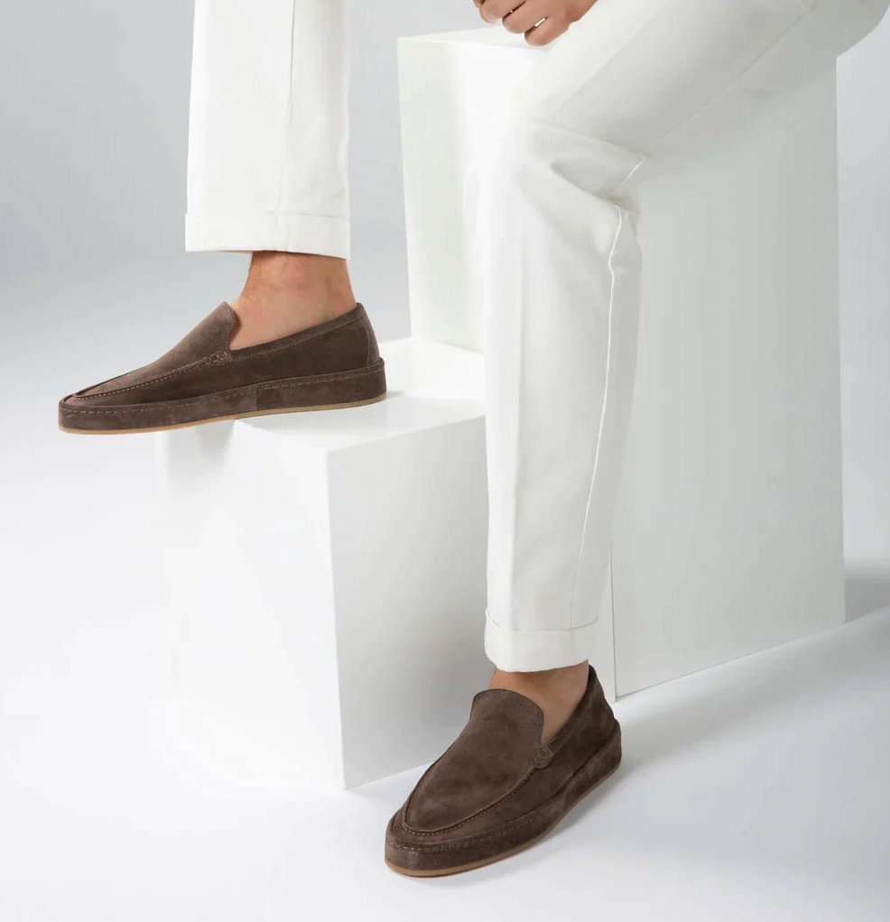 "Heren loafers, elegant en comfortabel, gestroomlijnd silhouet, kussentje voetbed, ideale keuze voor diverse outfits."