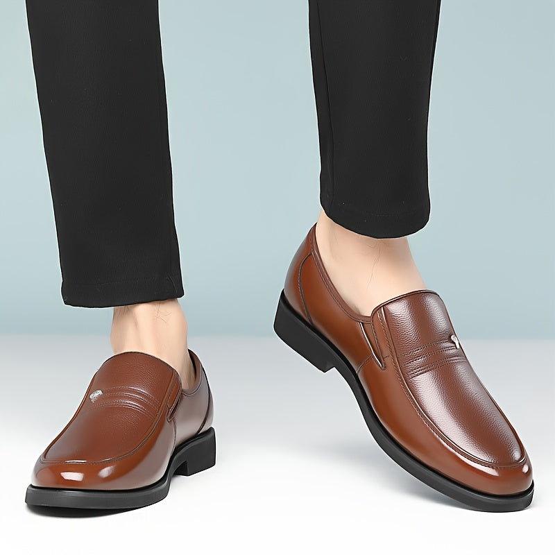 "Heren loafers van hoogwaardig leer, ademend en lichtgewicht, met slip-on ontwerp en stijlvolle, luxe uitstraling."