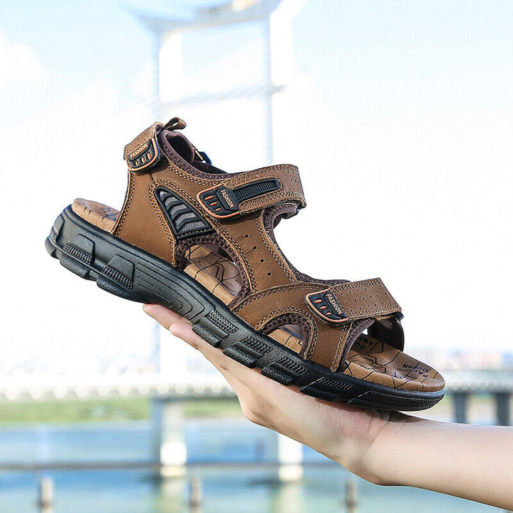 "Heren outdoor sandalen, robuust ontwerp, verstelbare riemen, comfortabele pasvorm, ideale grip, geschikt voor avontuurlijke 