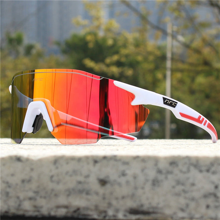 "Heren sportzonnebril met gepolariseerde lenzen en UV-bescherming, unisex, lichtgewicht, ideaal voor outdooractiviteiten."