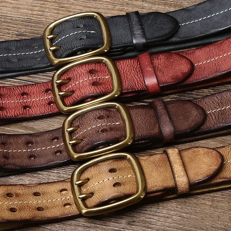 "Herenriem van echt runderleer met dubbele messing gesp, retro en stevig, perfect voor casual denim outfits."