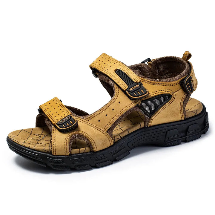 Hudson orthopedische sandalen met verstelbare klittenband en ademende materialen voor maximaal comfort en voetondersteuning.