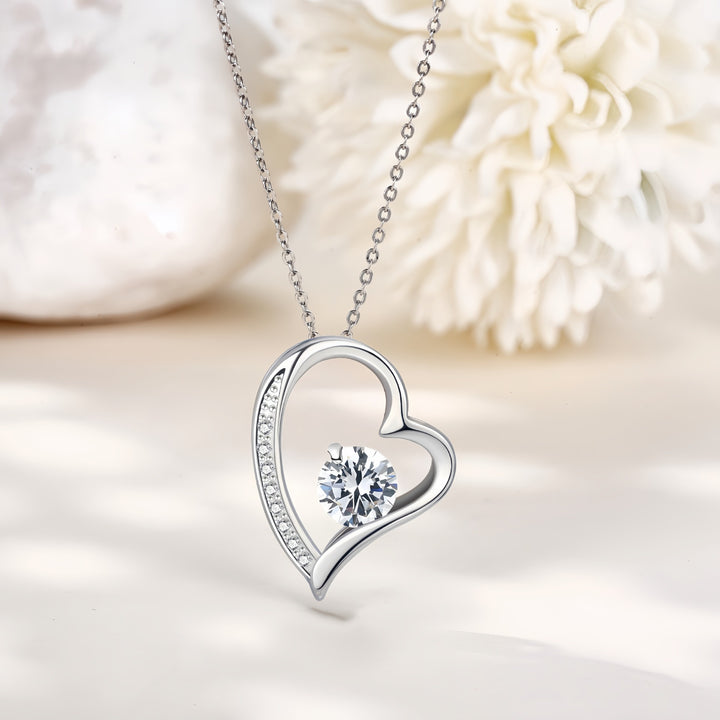 TimelessLove Ketting | Hartvorm | Elegant Zirkonia Design