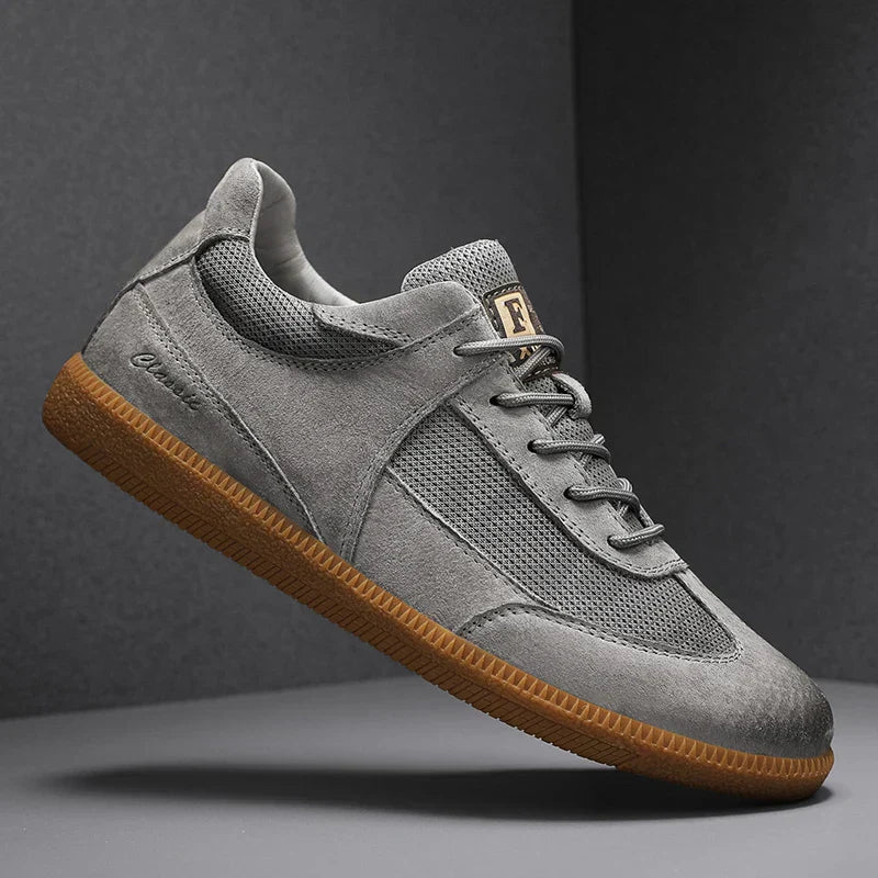 "Italiaanse leren sneakers, luxe en comfortabel, tijdloos design, dames schoenen, hoogwaardige kwaliteit en elegantie"