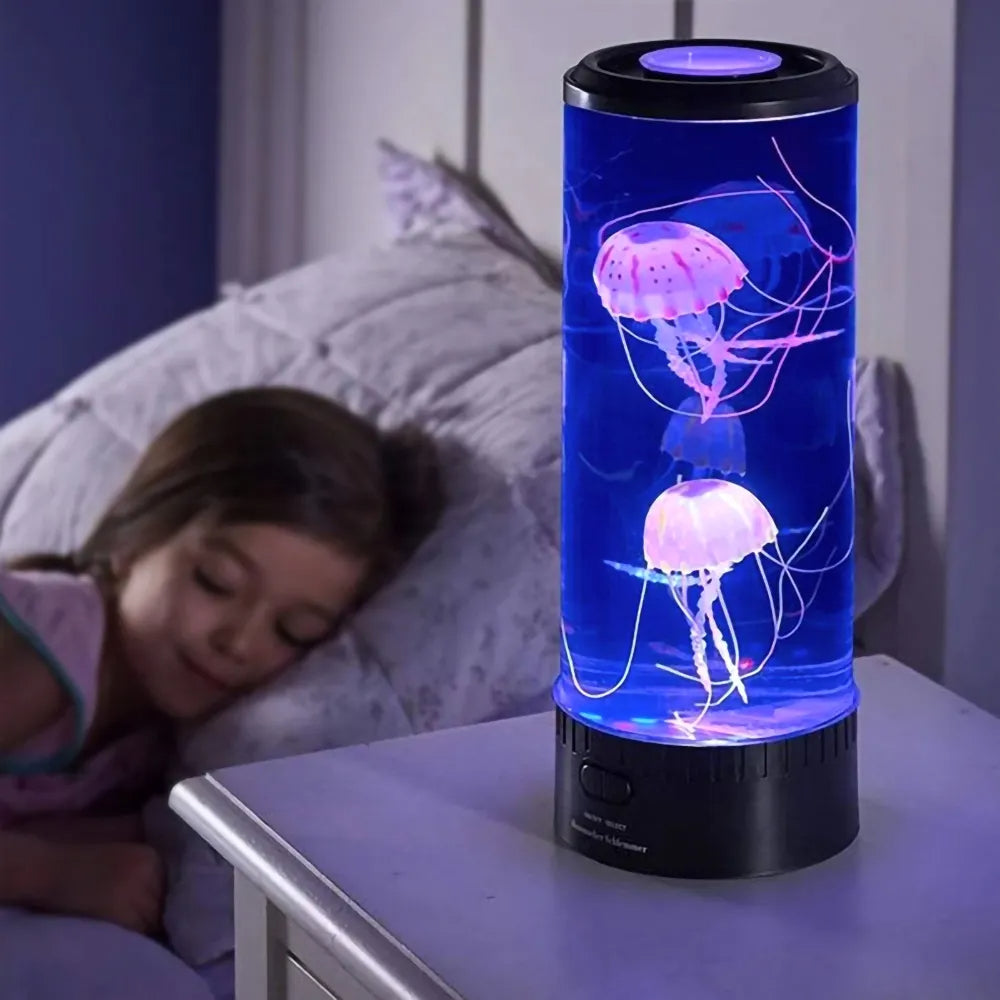 "Jellyfish tafellamp met kleurrijk LED-licht, realistisch bewegende kwallen, creëert rustgevende oceaansfeer voor thuis."