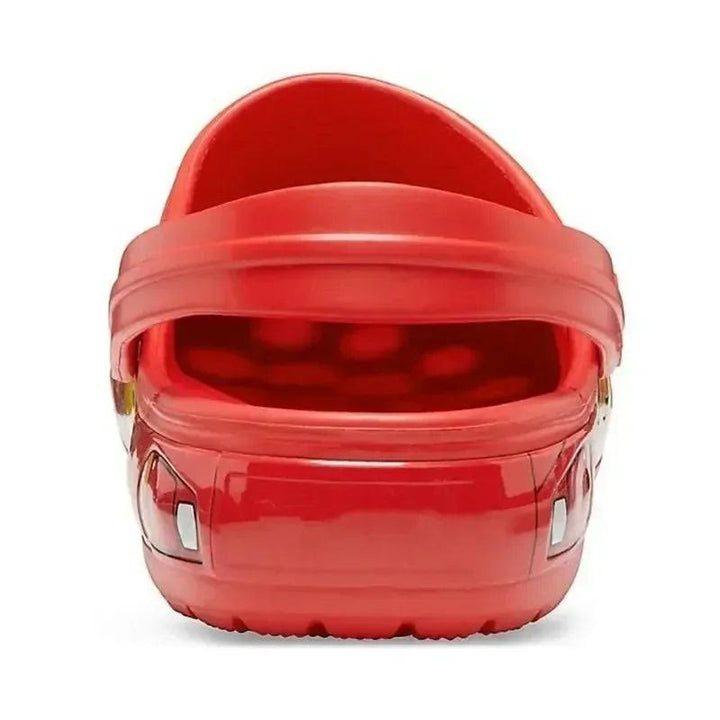 "Kinder Crocs met kleurrijk Cars design, antislipzolen, comfort, Lightning McQueen motief, ideaal voor veilig spelen."