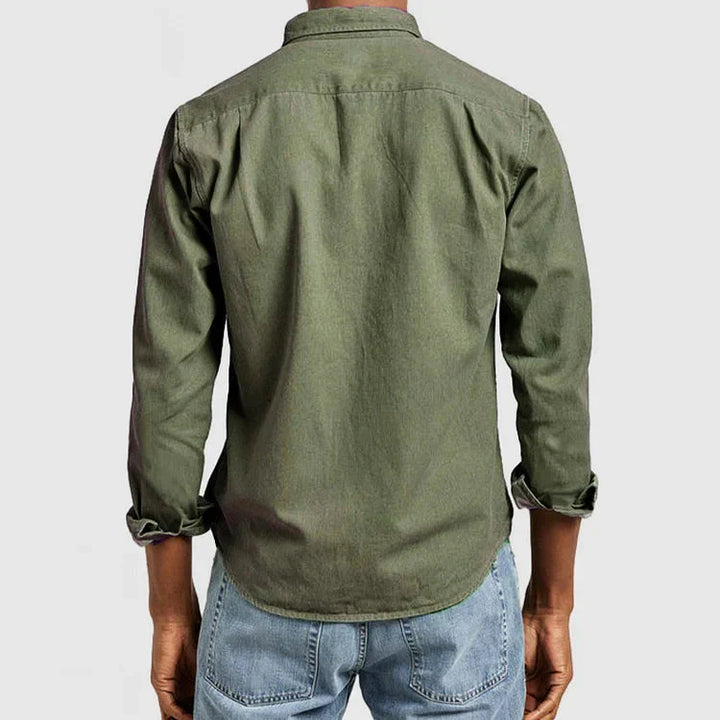 "Klassiek herenoverhemd van ademend katoen, veelzijdig design in blauw en zwart, geschikt voor formele en casual gelegenheden
